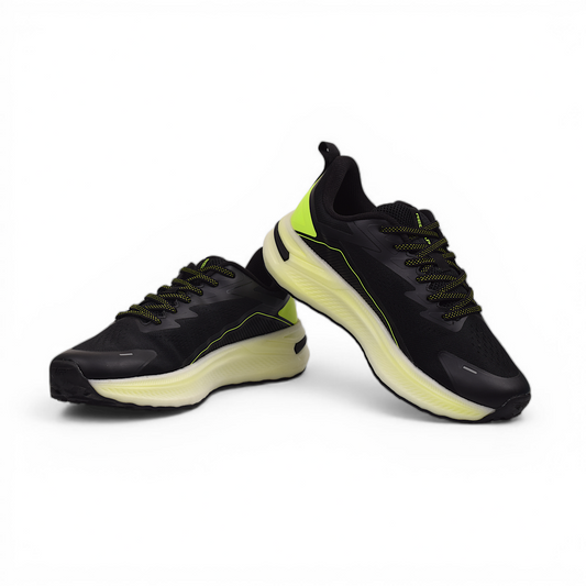 REDTAPE , RSO 4626 MEN’S SPORTS SHOE – BK GRN (Lightweight | Cushioned Sole | Breathable Upper | High Performance Running Shoes)